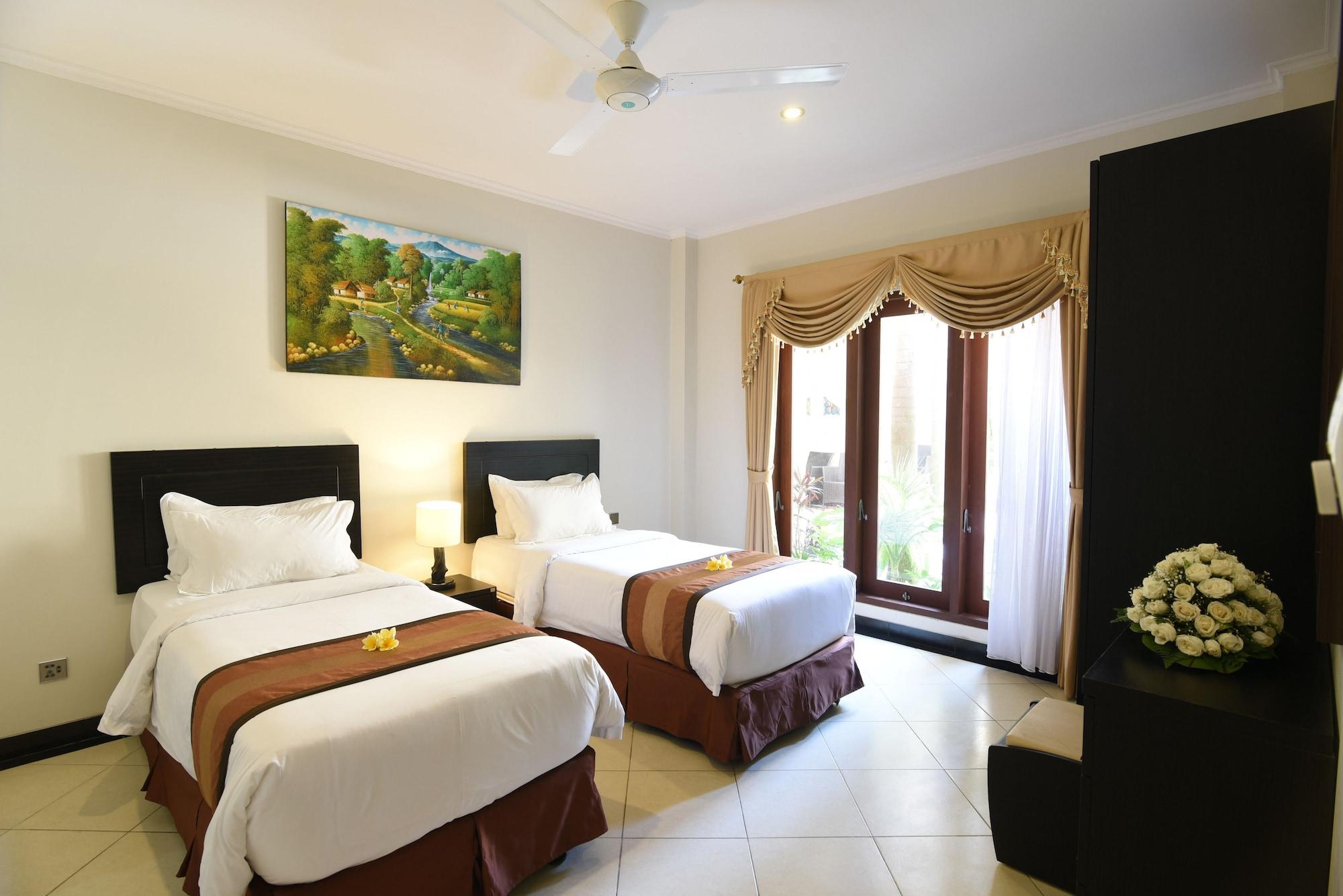Kuta Town House Apartments Esterno foto
